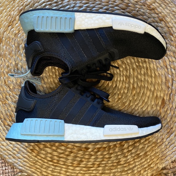 Adidas Women’s NMD R1 Black Ash Grey Sneakers - Picture 3 of 9